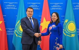 Казахстан готов наращивать взаимодействие с Вьетнамом — Алихан Смаилов