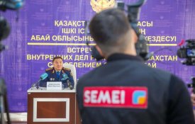 Министр внутренних дел ответил на вопросы жителей области Абай