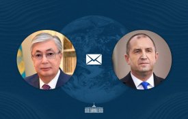 Глава государства поздравил Президента Болгарии с Днем освобождения