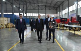 Глава государства посетил завод Tausogar