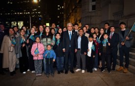 Мемлекет басшысы Вашингтонда отандастарымызбен кездесті