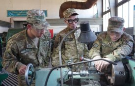 В Алматы состоялся первый выпуск специалистов-ремонтников Вооруженных сил