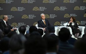 Мемлекет басшысы Анталия дипломатиялық форумының панелдік сессиясына қатысты