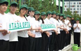 Более 100 тысяч выпускников школ внесли вклад в озеленение страны