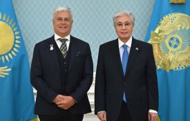 Глава государства принял президента Международной кинологической федерации Тамаша Яккеля