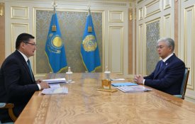 Глава государства принял акима области Абай Берика Уали