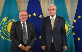 Глава государства принял старшего вице-президента Mediterranean Shipping Company Эдуарда Зигриста