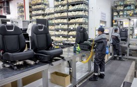 В Казахстане запустят производство беспилотных тягачей и трех новых марок авто до 2028 года