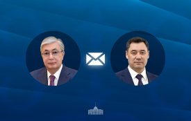 Қасым-Жомарт Тоқаев Садыр Жапаровты Қырғызстанның Тәуелсіздік күнімен құттықтады