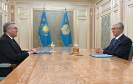 Глава государства принял вновь назначенного министра иностранных дел Мухтара Тлеуберди