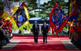 Қазақстан мен Корея Республикасының президенттері шағын құрамда келіссөз жүргізді