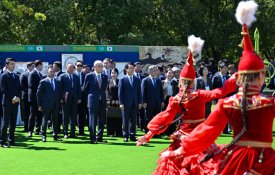 Мемлекет басшысы Қасым-Жомарт Тоқаев пен Корея Ұлттық Ассамблеясының Спикері Чо Чжон Шик қазақ этноауылына барды