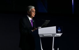 Глава государства выступил на международном форуме AI & Digital Bridge-2026