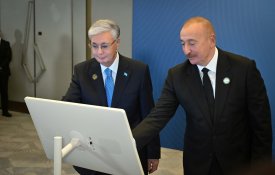 Касым-Жомарт Токаев и Ильхам Алиев приняли участие в запуске Транскаспийской волоконно-оптической линии связи (ВОЛС)