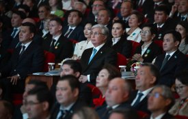 Глава государства посетил праздничный концерт по случаю Дня Республики