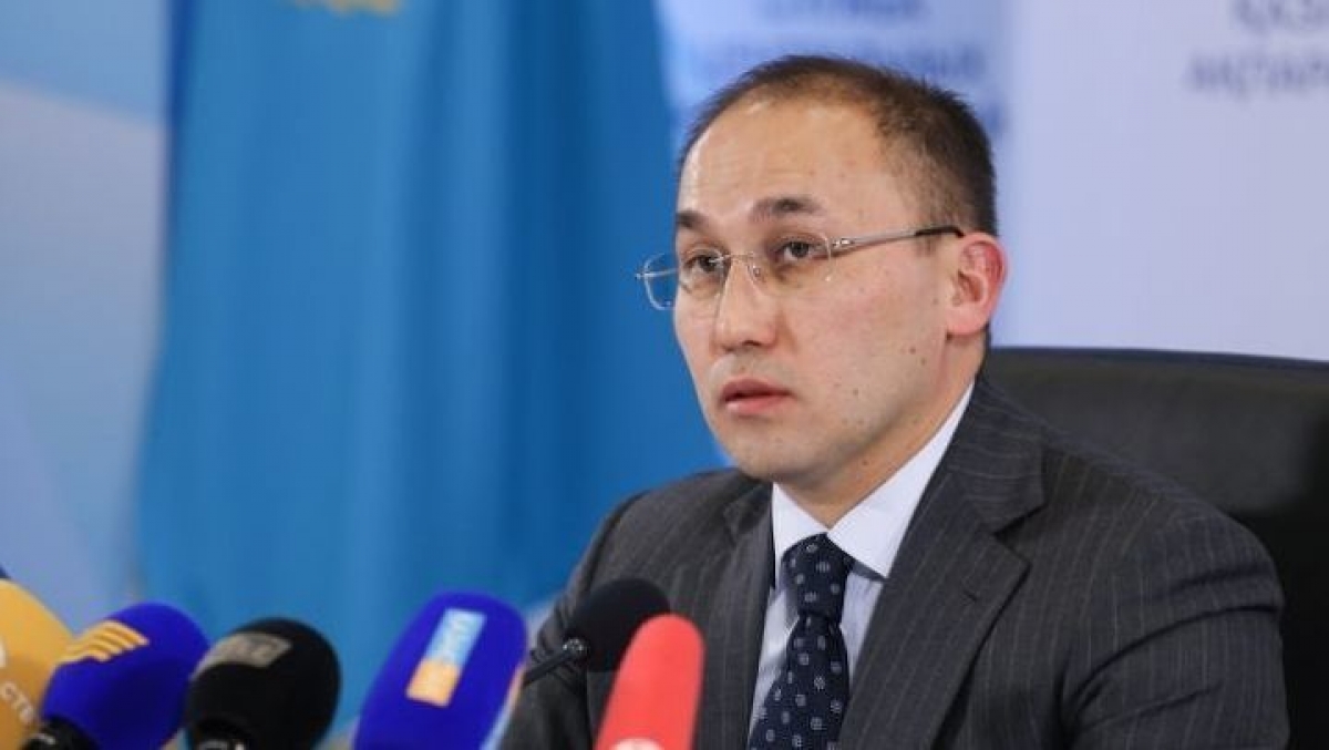Министр информации и коммуникации. Министр информации Казахстана. Даурен Абаев. Министр коммуникаций и связи. Абаев.