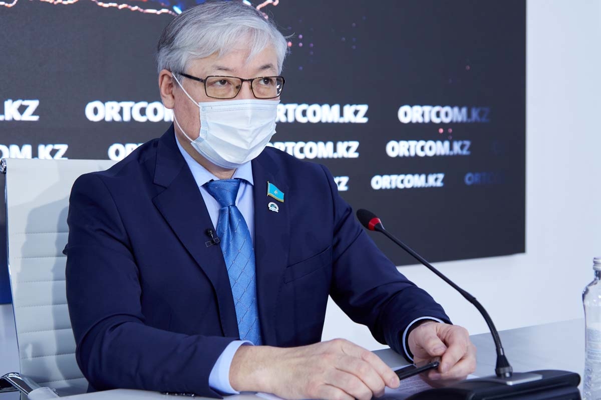 Для работы в архивах необходимо рассекречивать документы – Б. Абдигалиулы