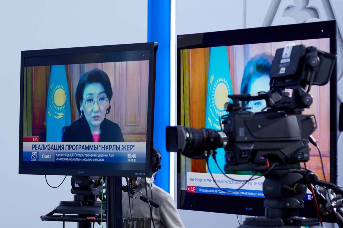 Будет соблюдён принцип социальной справедливости: кто первый встал в очередь, тот получит первым возможность на льготный займ