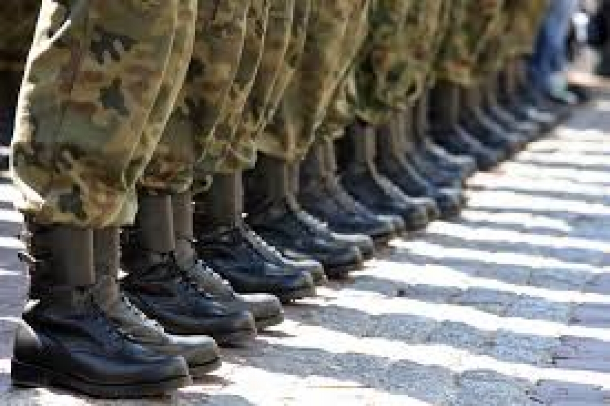 Совершенствуется военная форма одежды личного состава