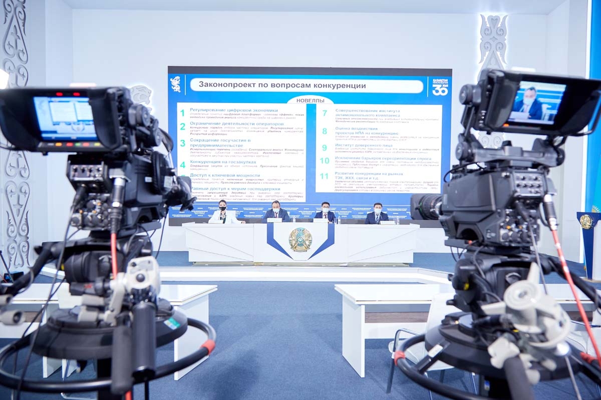 Здоровая конкуренция. Государственные автобусные парки передадут в частные руки