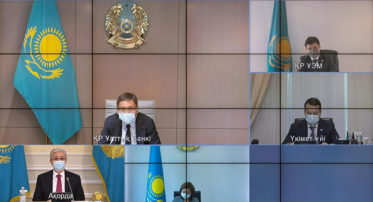 Глава государства принял отчет Национального банка Казахстана