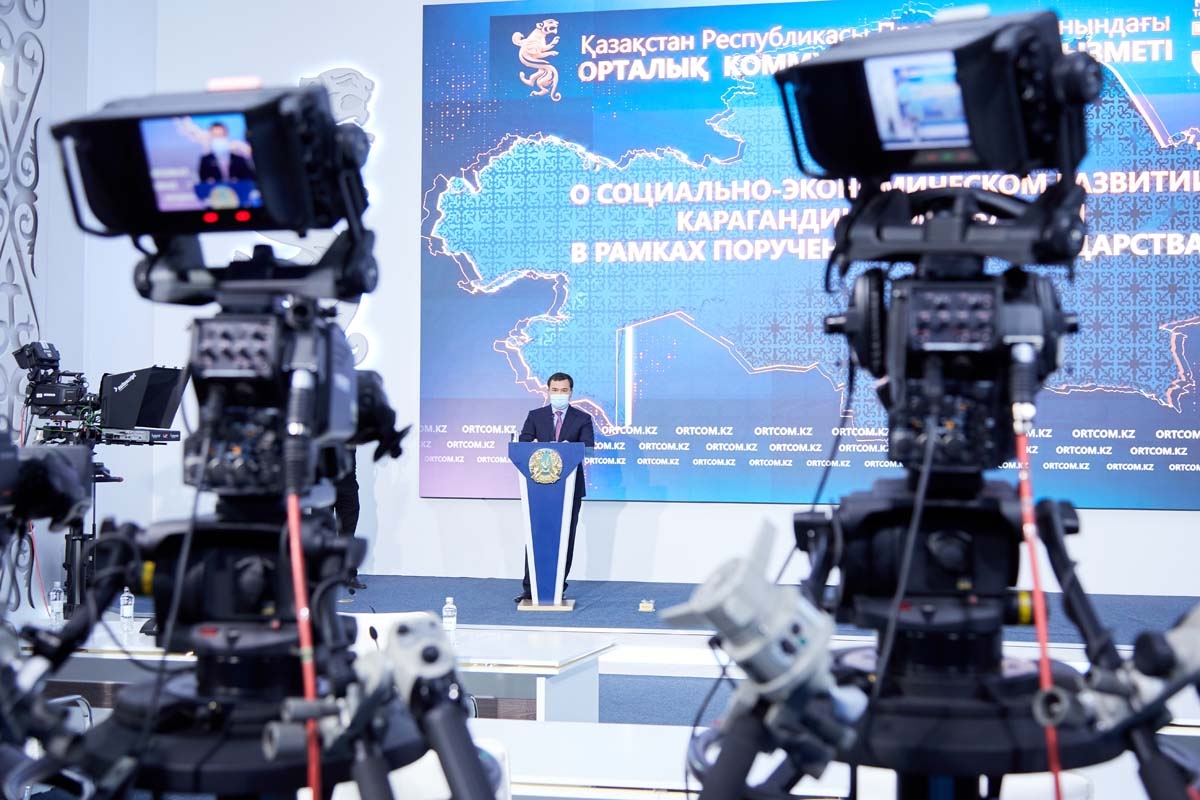 Компьютерный парк в школах полностью обновлён - аким Карагандинской области