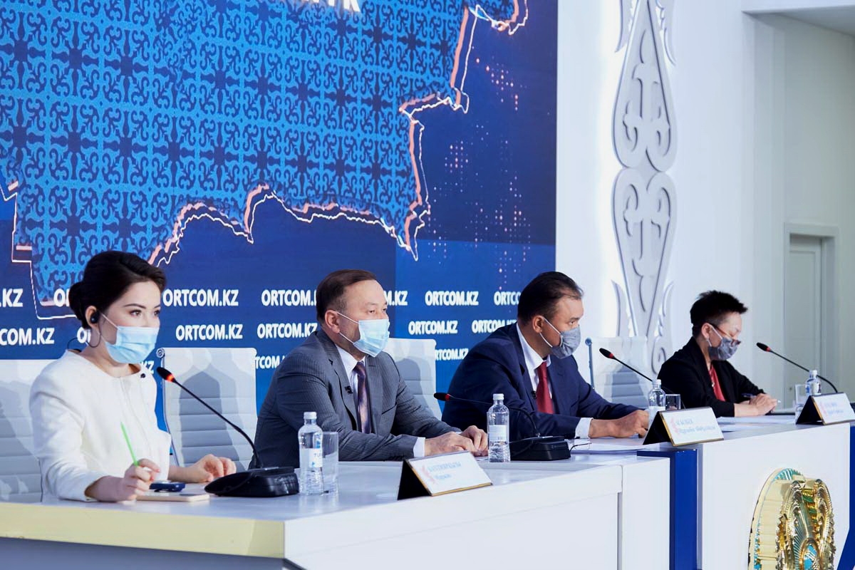 Рассматривается вопрос об экспорте отечественных медицинских изделий – Н.Асылбек