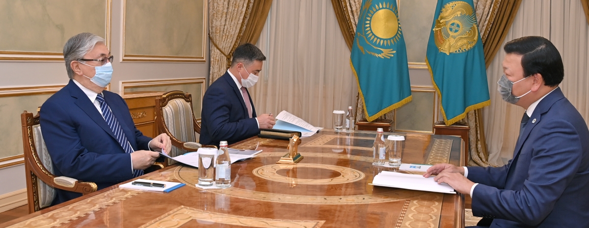 Президент принял министра здравоохранения Алексея Цоя