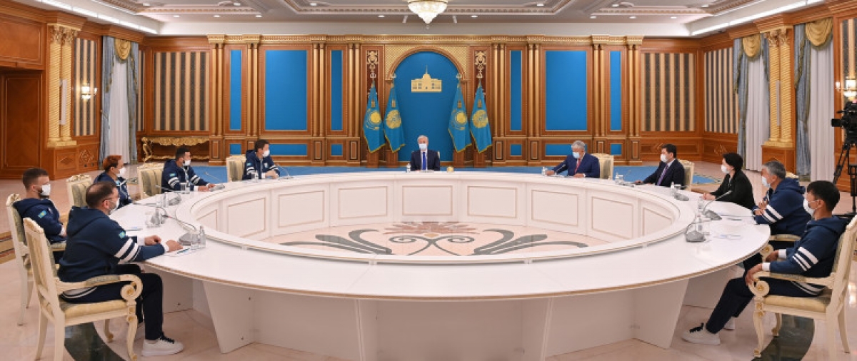 Касым-Жомарт Токаев встретился с членами национальной паралимпийской сборной Казахстана