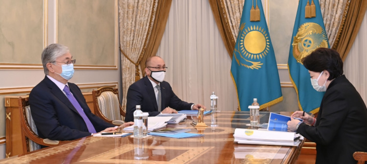 Глава государства принял министра культуры и спорта Актоты Раимкулову