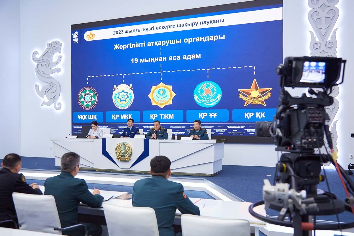 В рамках осенней призывной кампании более 19 тыс. новобранцев пополнят ...