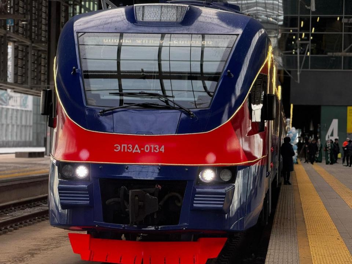 Новые поезда запустят в Казахстане в период летних отпусков