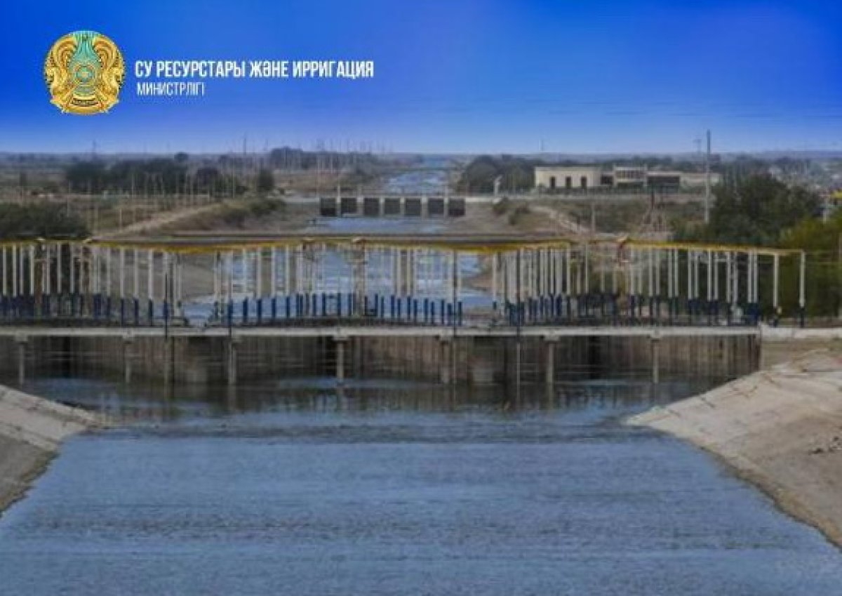 Филиалы «Казводхоза» очистили 627 км ирригационных каналов механическим способом