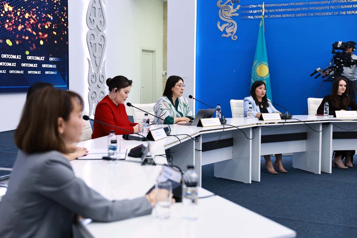 Проекты Aqyl Tech и IT-Aiel: массовое обучение цифровым навыкам и ИИ запустили для казахстанцев