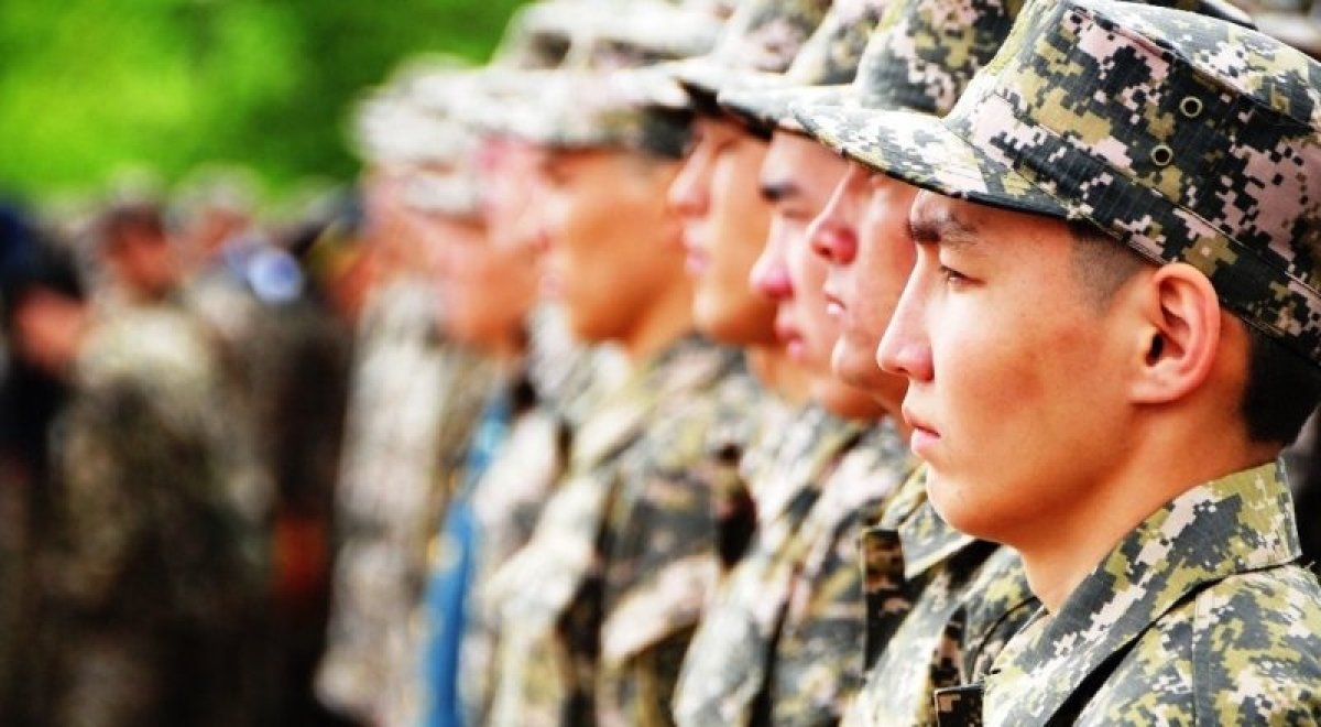 Уделяется особое внимание здоровью и безопасности солдат в армии