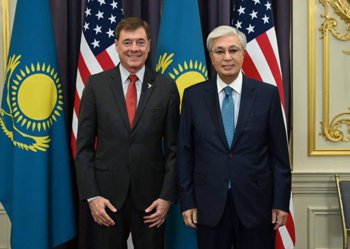 Состоялась встреча Касым-Жомарта Токаева с президентом компании Embraer Франсиско Гомесом Нето