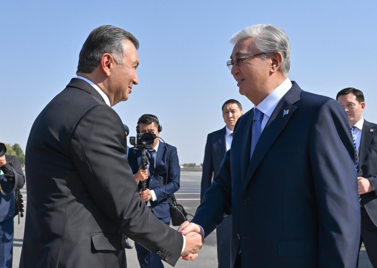 Президент Касым-Жомарт Токаев прибыл с визитом в Душанбе