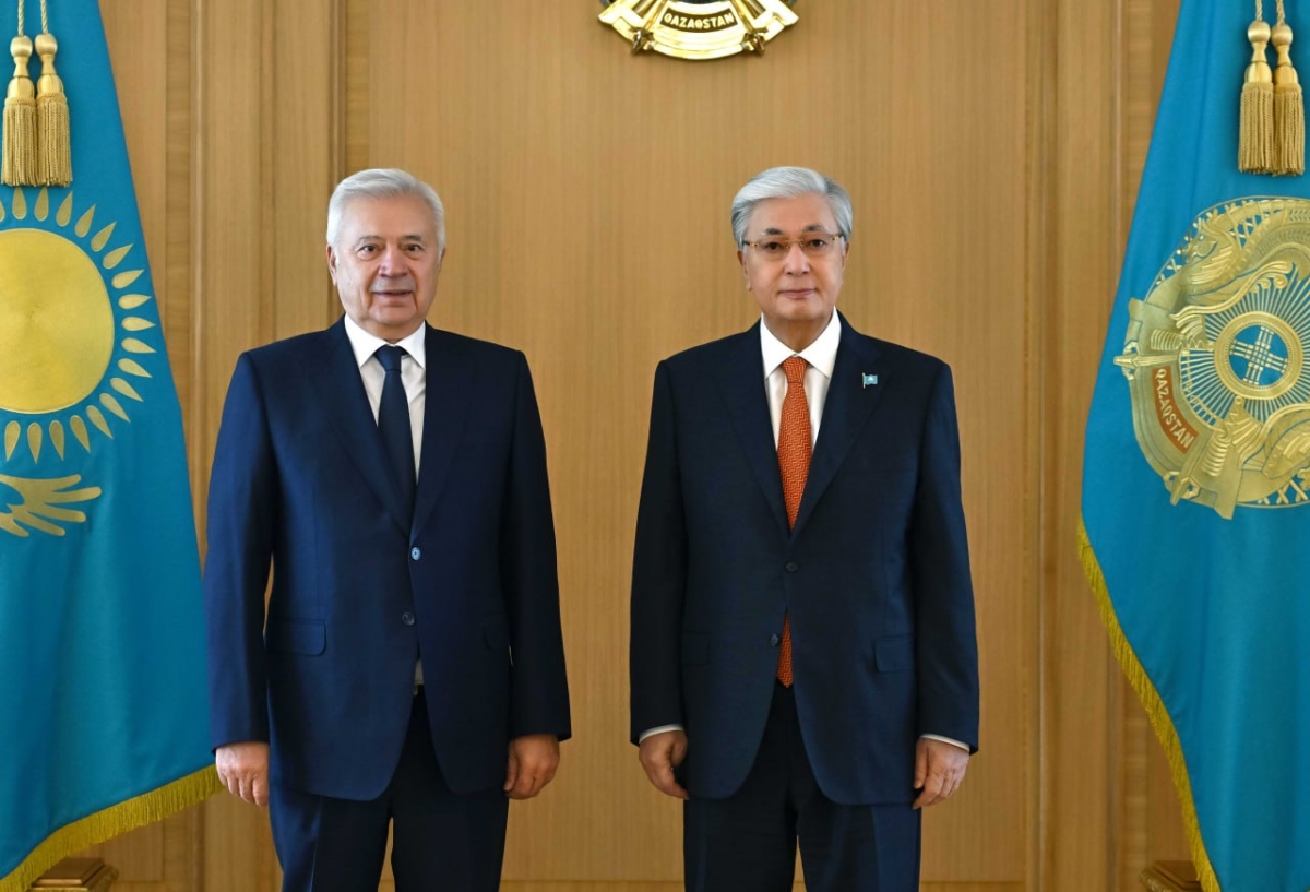 Глава государства принял акционера компании «Лукойл» Вагита Алекперова