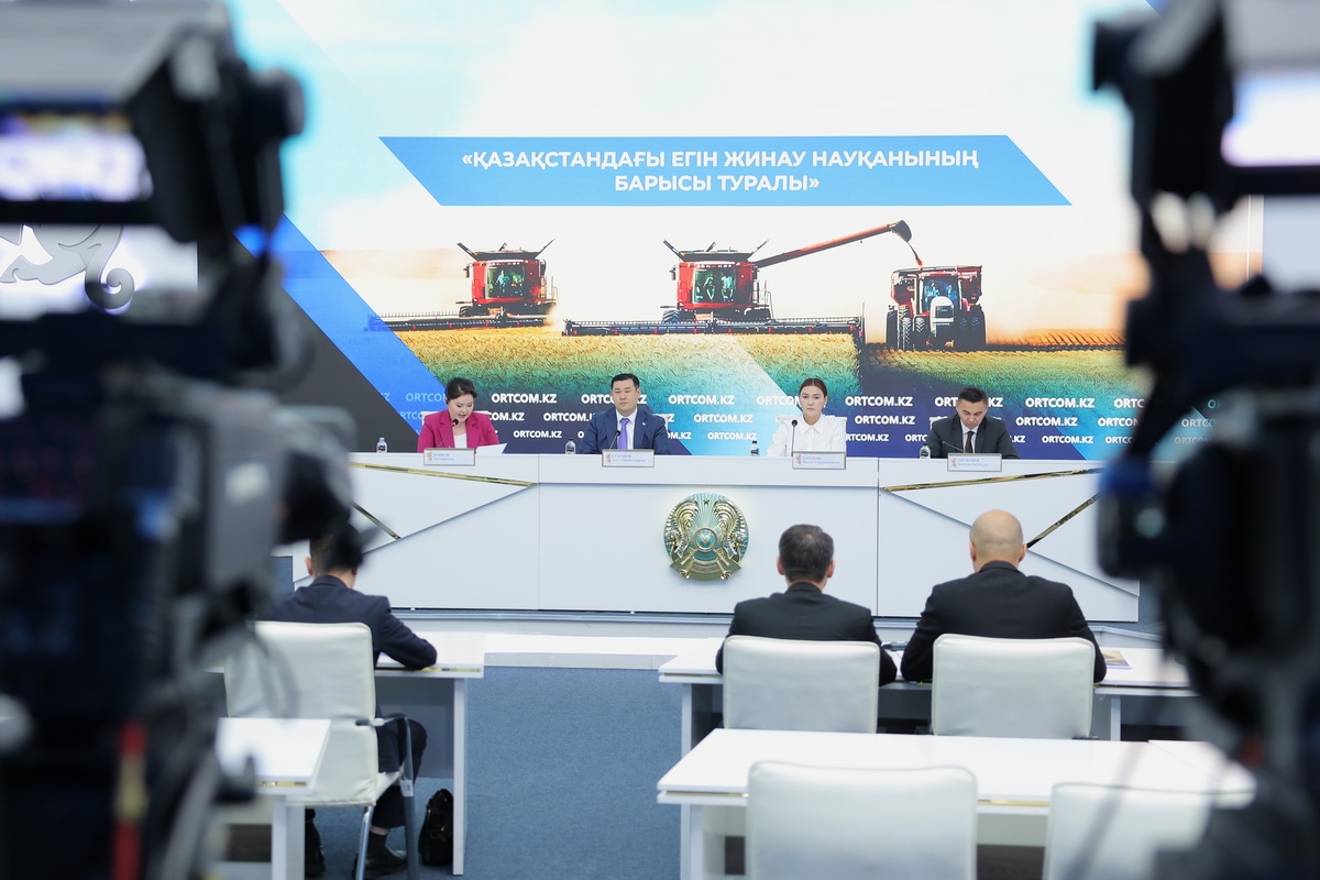 В Казахстане убрано более 12 миллионов гектаров пшеницы