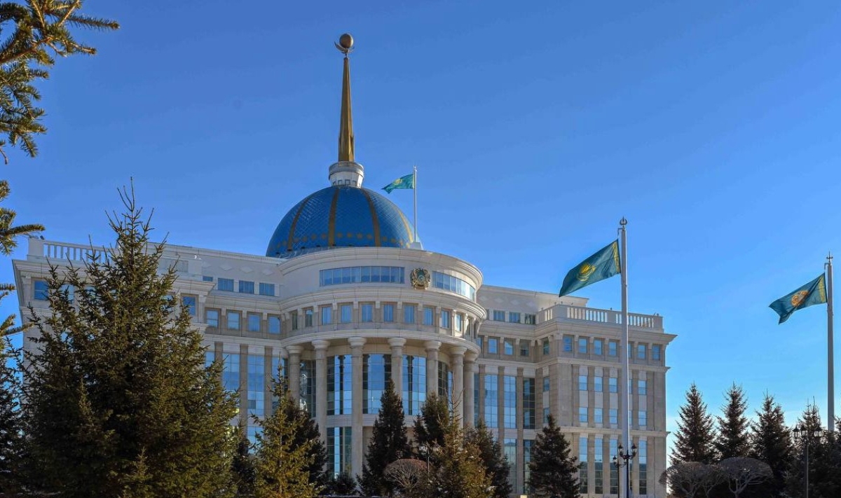 В 2025 году внутриполитическая и внешняя повестка деятельности Главы государства была очень насыщенной и плодотворной