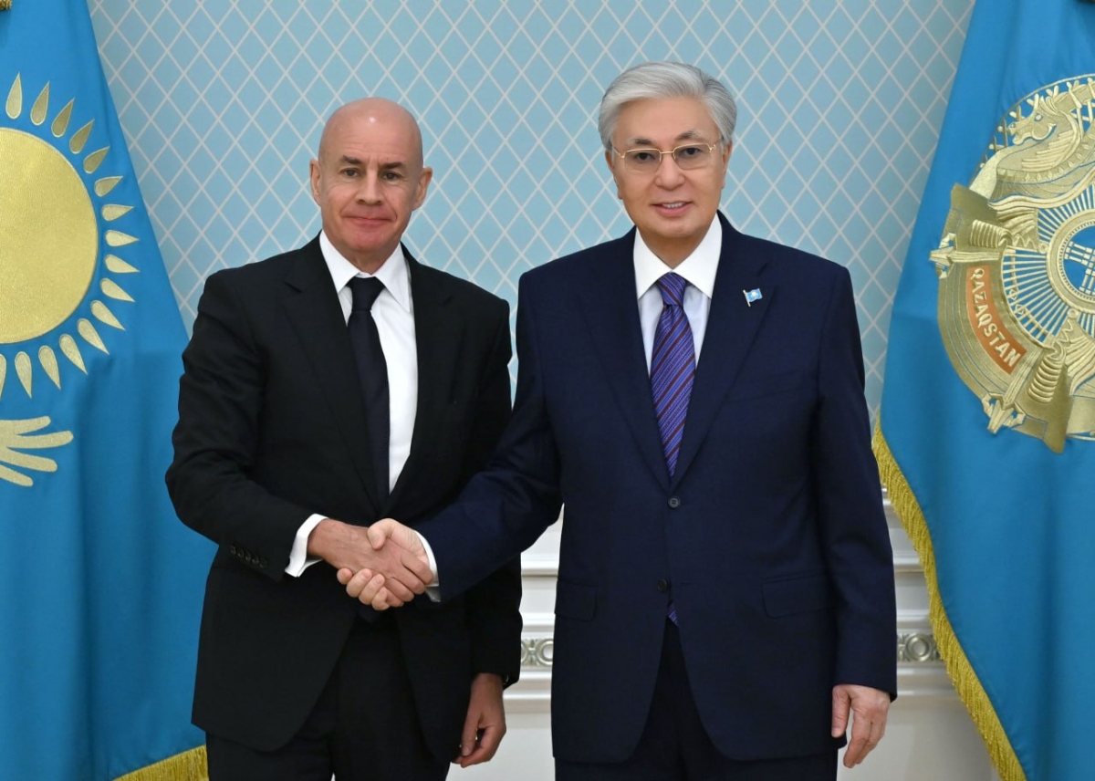 Глава государства принял президента Международной федерации лыжного спорта и сноуборда (FIS) Йохана Элиаша