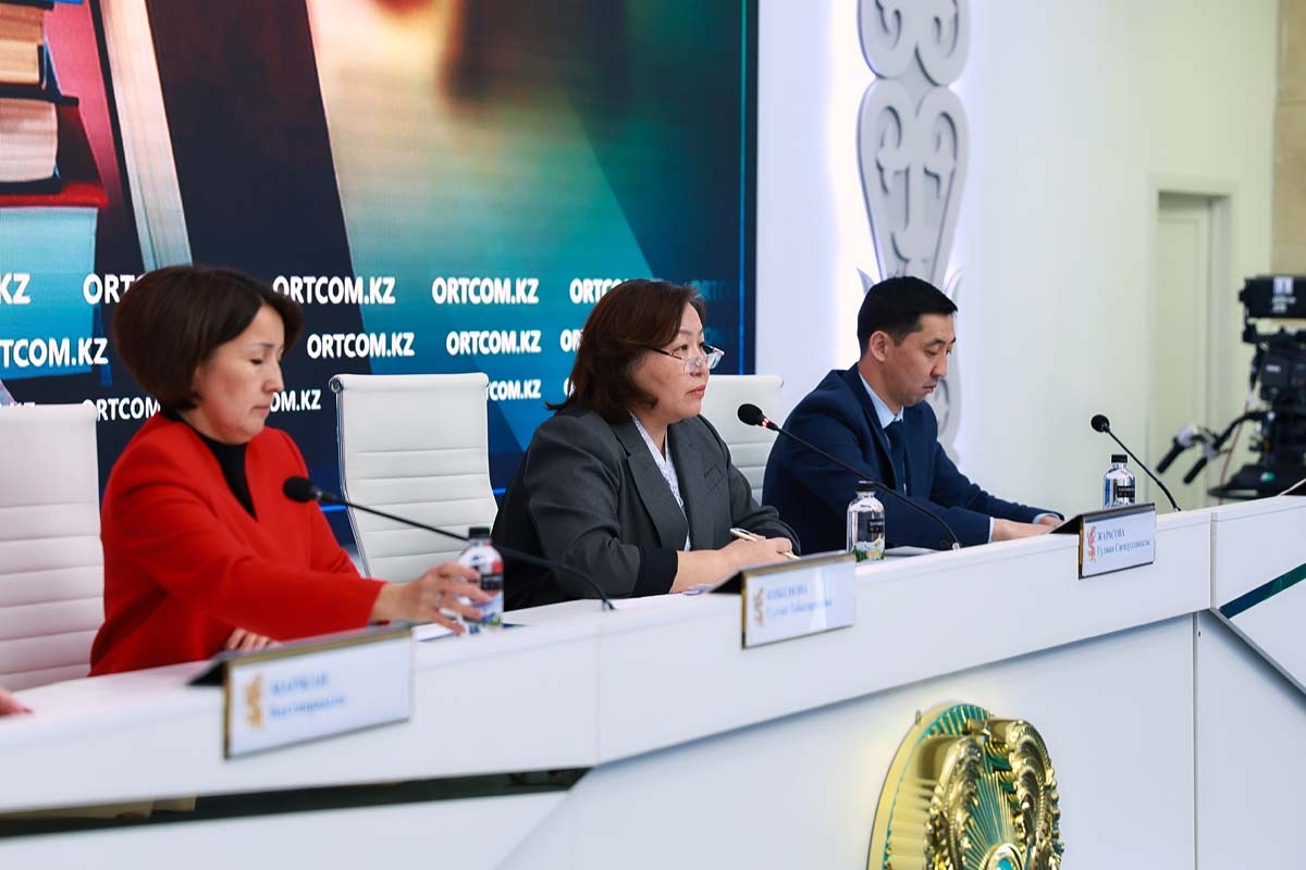 В Казахстане для подготовки кадров в области ИИ привлечены 12 зарубежных вузов