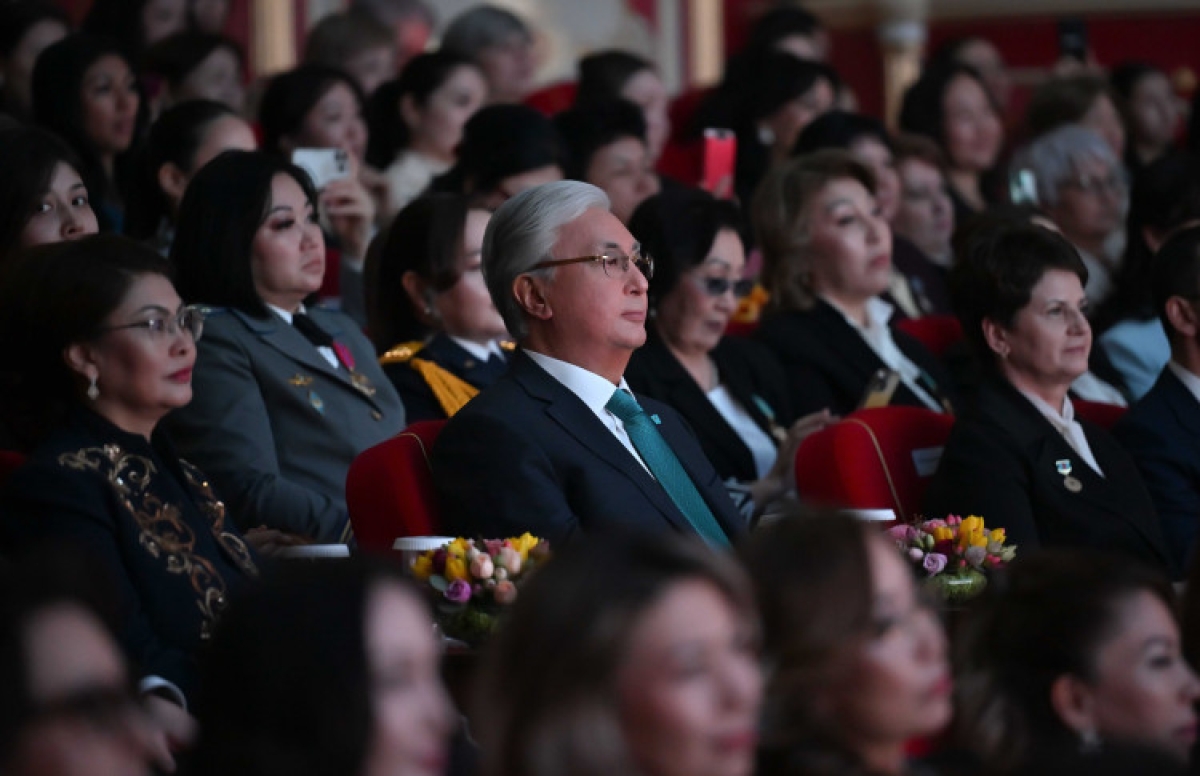 Касым-Жомарт Токаев посетил праздничный концерт